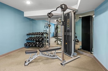 Woodspring Suites Charlotte Northlake,9715 Statesville Rd.,3 star