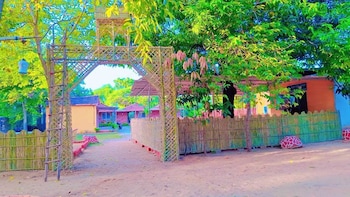 Blue Tree Resort,,3 star