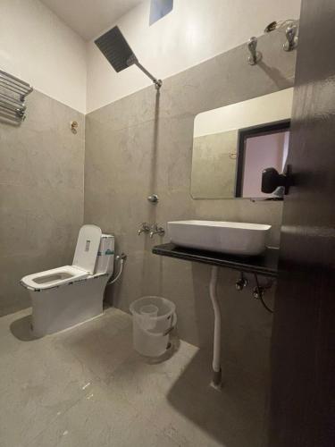 golden vista resort 10 minute from mayapur temple