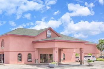 super motel