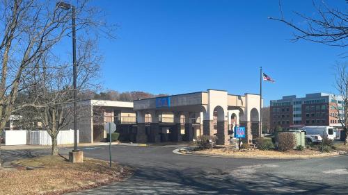 studio 6 stafford va quantico