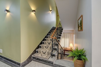 hotel broholi inn near hafeezpet railway station