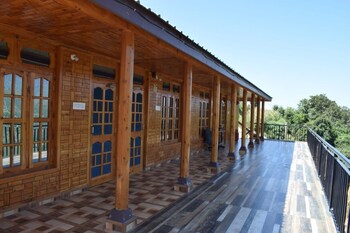 Hill Tribe Himachal Home Stay,,2 star