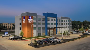 holiday inn express tyler south university area by ihg