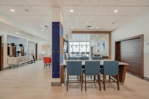 holiday inn express tyler south university area by ihg
