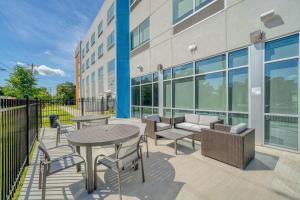 holiday inn express tyler south university area by ihg