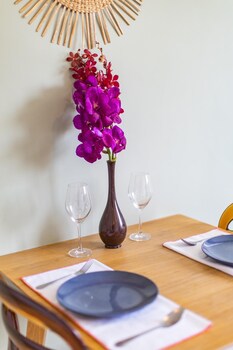 cozy apt 1br t3 635