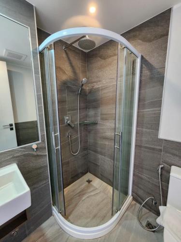 cozy apt 1br t3 635