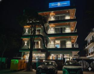 royal raven hotel and banquet