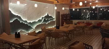 hotel mountain paradise