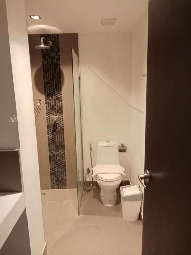 well located condo 1 br t1 nv 203