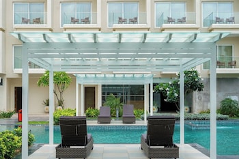 golden sands by the bay resorts