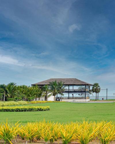 golden sands by the bay resorts