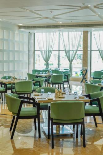 golden sands by the bay resorts