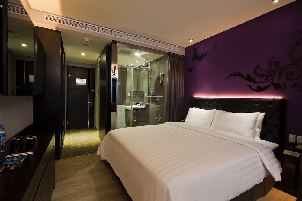 fx hotel taipei nanjing east road branch