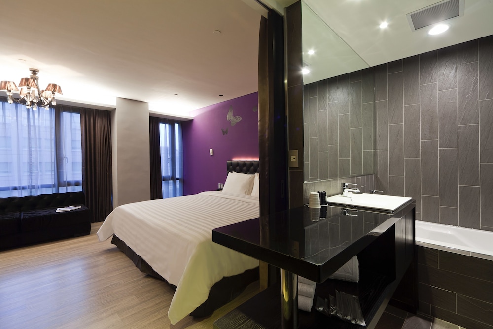 fx hotel taipei nanjing east road branch