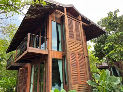 nachan the antique courtyard