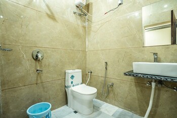 Hotel Ganga Wild Desert Safari,,2 star