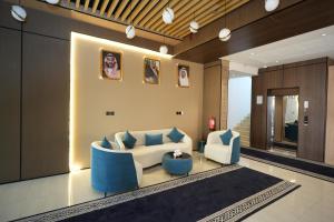 the s square airport hotel
