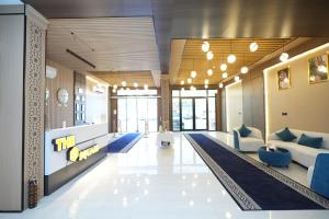the s square airport hotel