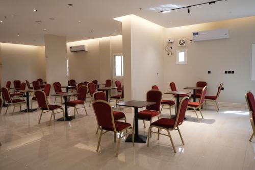 the s square airport hotel
