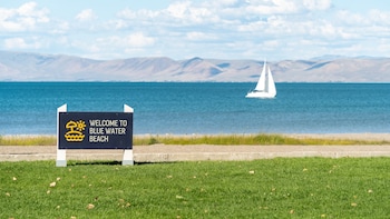 Sun Outdoors Garden City Utah,2126 S Bear Lake Blvd,2 star