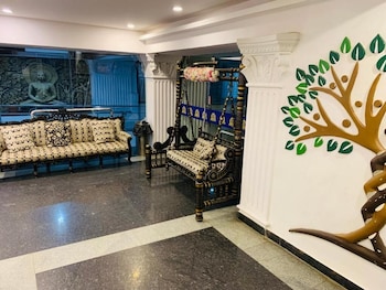 the landmark hotel banjarahills