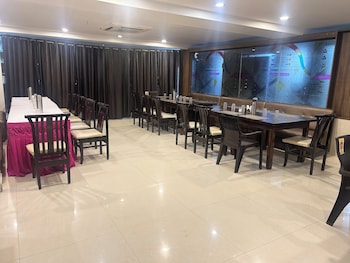 the landmark hotel banjarahills