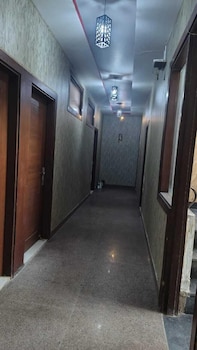 Hotel Green Lotus,,2 star