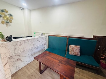 hotel airport residency