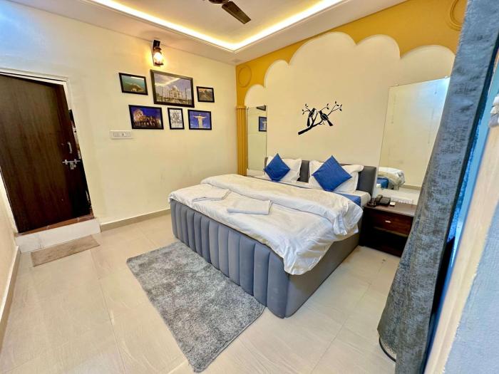 hotel airport residency