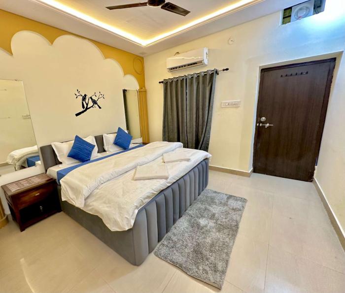 hotel airport residency