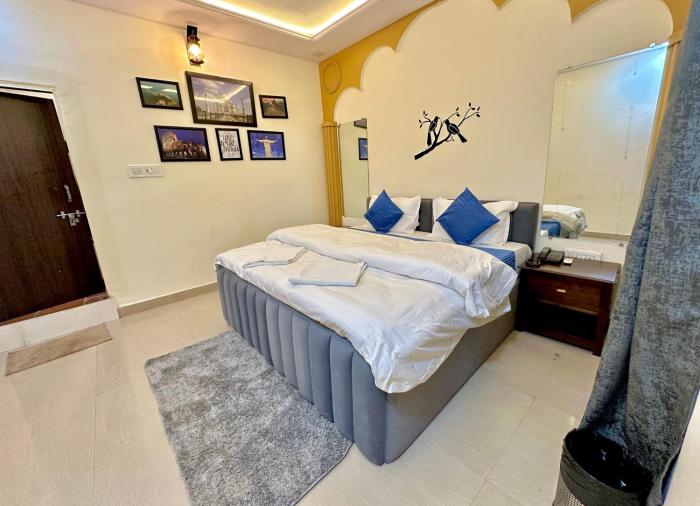 hotel airport residency