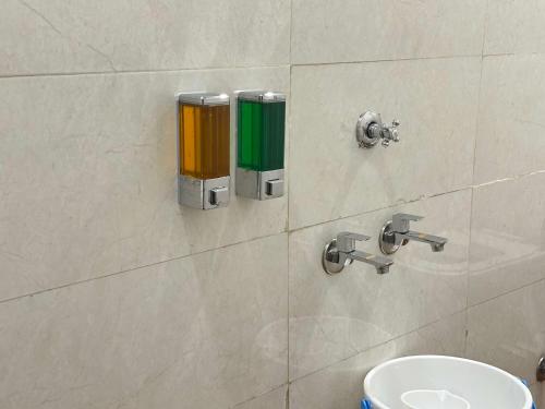 hotel airport residency