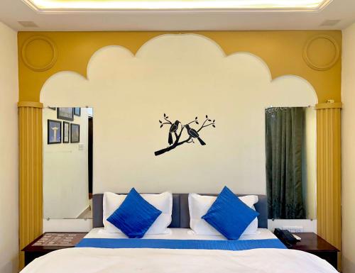 hotel airport residency