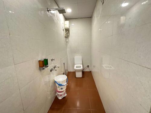 hotel airport residency