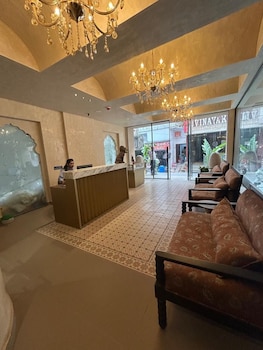 arina vedic haveli 2 min walk to ganga