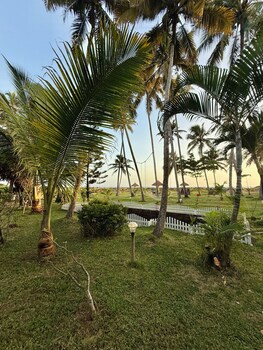 maadathil cottages and beach resort