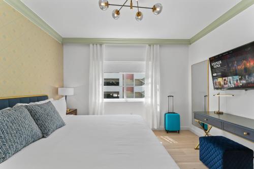 the clifton hotel