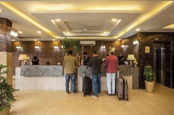 Hotel Rosewood Near Delhi Airport,,3 star