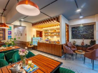 moustache hostel gangtok