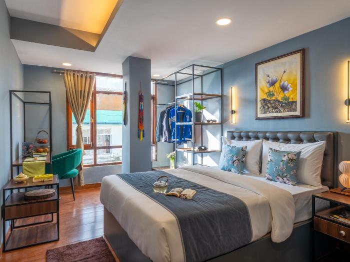 moustache hostel gangtok