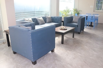 axon corporate stays newtown kolkata