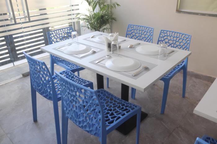 axon corporate stays newtown kolkata