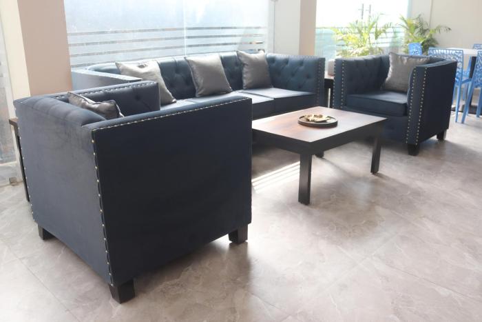 axon corporate stays newtown kolkata