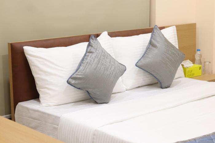 axon corporate stays newtown kolkata