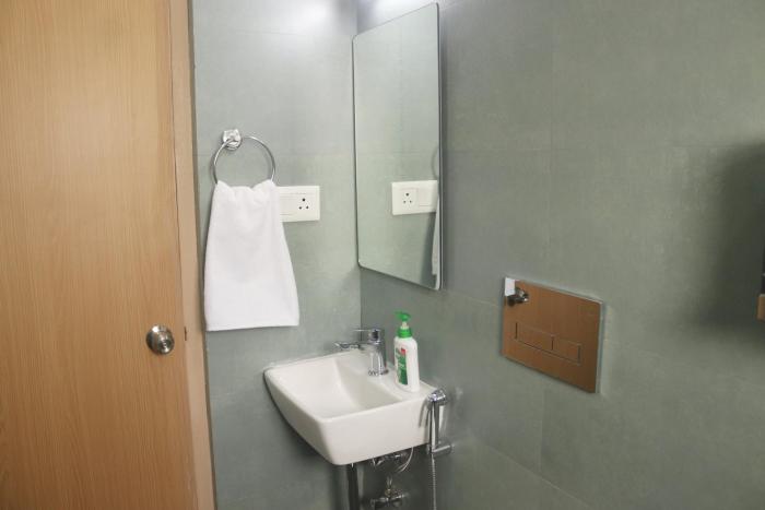 axon corporate stays newtown kolkata