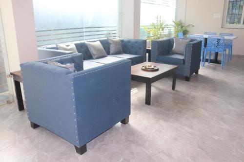 axon corporate stays newtown kolkata