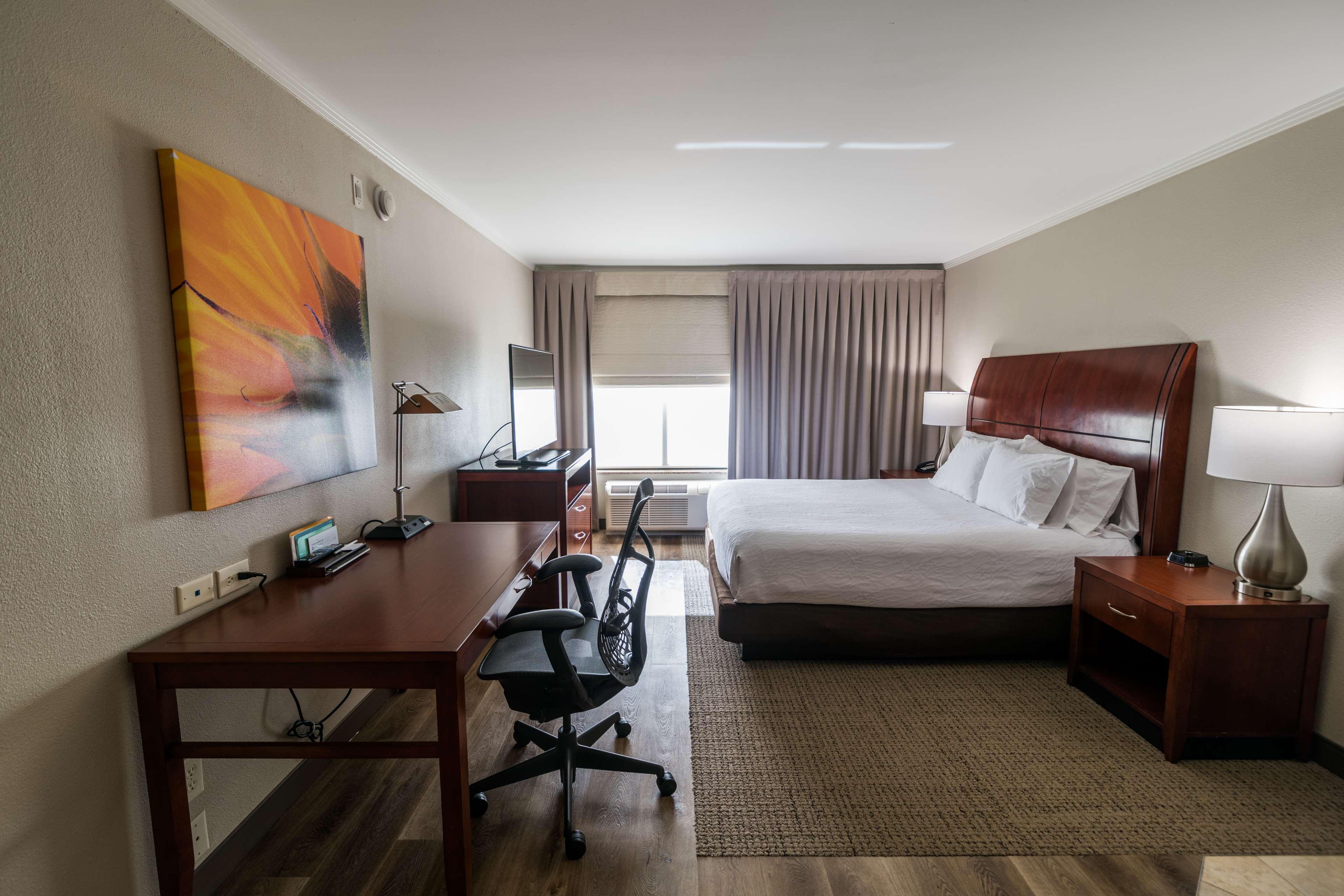 hilton garden inn bowling green