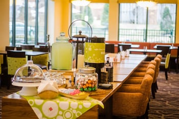 Hilton Garden Inn Bowling Green,Pike County>>Bowling Green,3 star